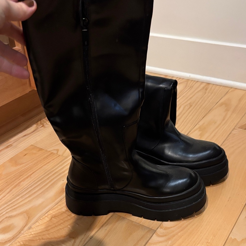 Zara Black Platform Heeled Boots